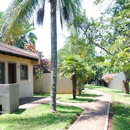 Eagles Nest Chalets ヘイジービュー エクステリア 写真